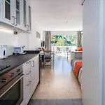 Apartment Super In Marbella